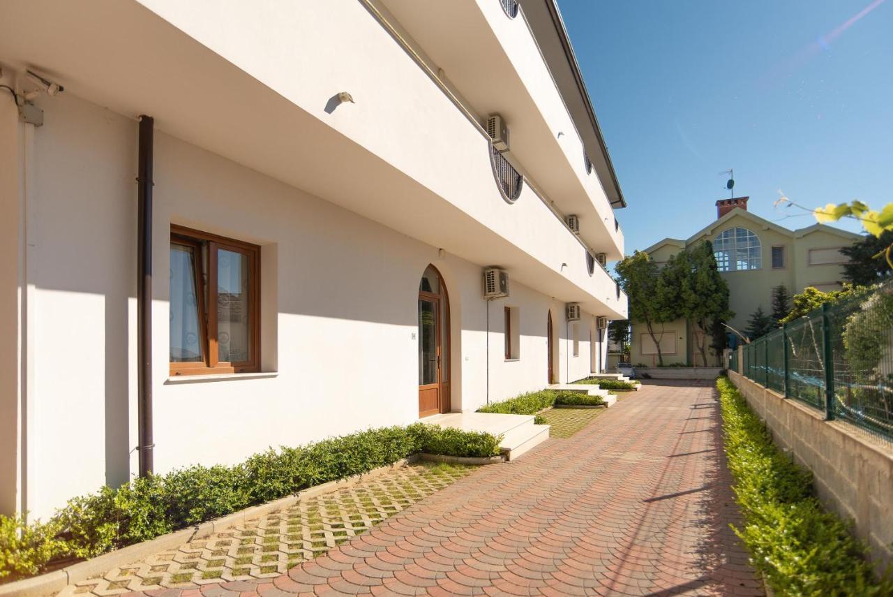Hotel San Pietro Martin Fushe-Drac Exterior foto